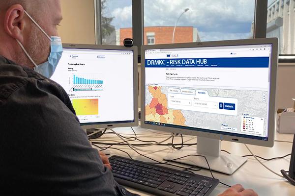 JRC expert analysing data from the Risk Data Hub