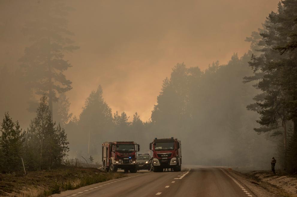 Sweden - fighting forest fires