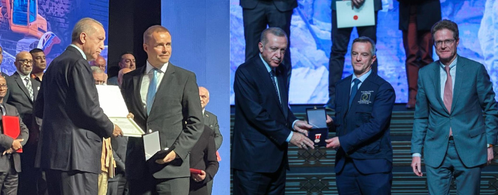Pekka Tiainen and Hans Das receive the state medal by President Erdogan of Türkiye