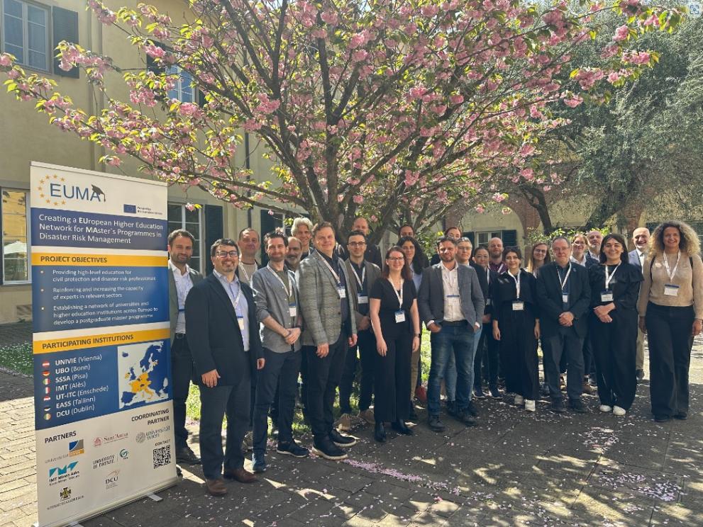 EUMA group picture in Pisa