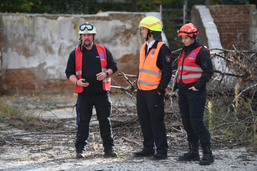 Christian Skibak and two peers during a training exercise.