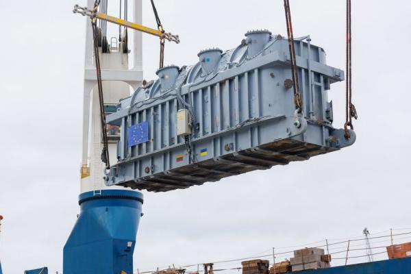 Energy transformer donated to Ukraine