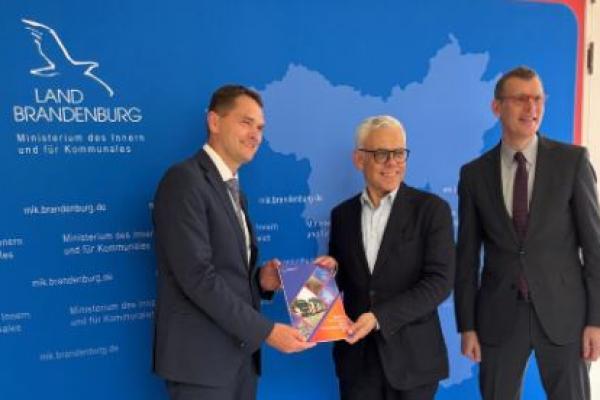 In November 2024, for one week, the Bundesland of Brandenburg in Germany was the focal point of a wildfire-specific peer review, marking a milestone as the first regional review under the UCPM Peer Review Programme.