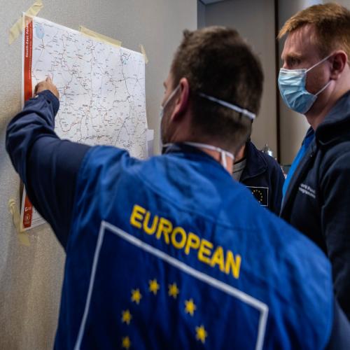 EU Civil Protection and Humanitarian Aid staff closely coordinate the delivery of emergency assistance to Ukraine with the United Nations representatives. Krakow, March 8, 2022.