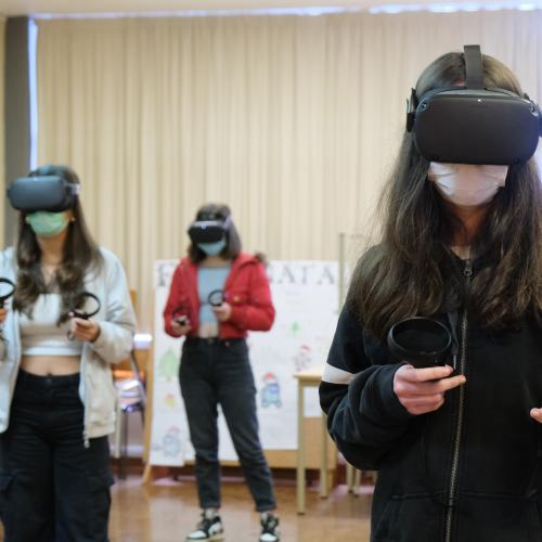 Students playing VR game