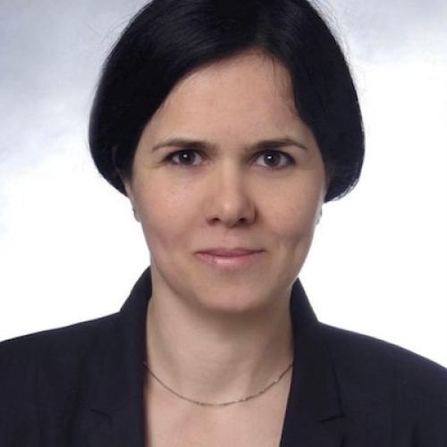 Kornélia  Radics