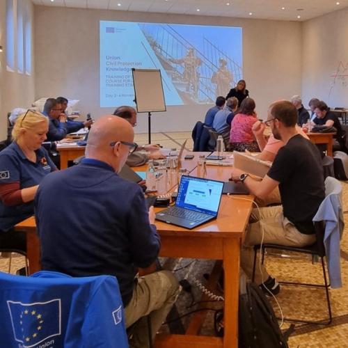 Civil Protection experts during one of the last sessions of a training course seminar.