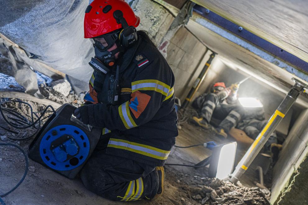 Hungarian USAR Team at work