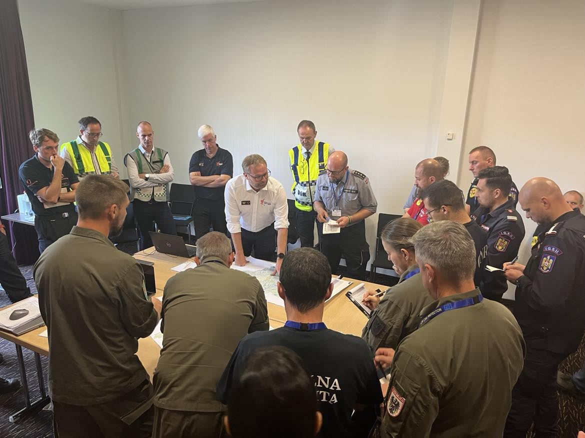 Modules and EUCPT meeting with LEMA.