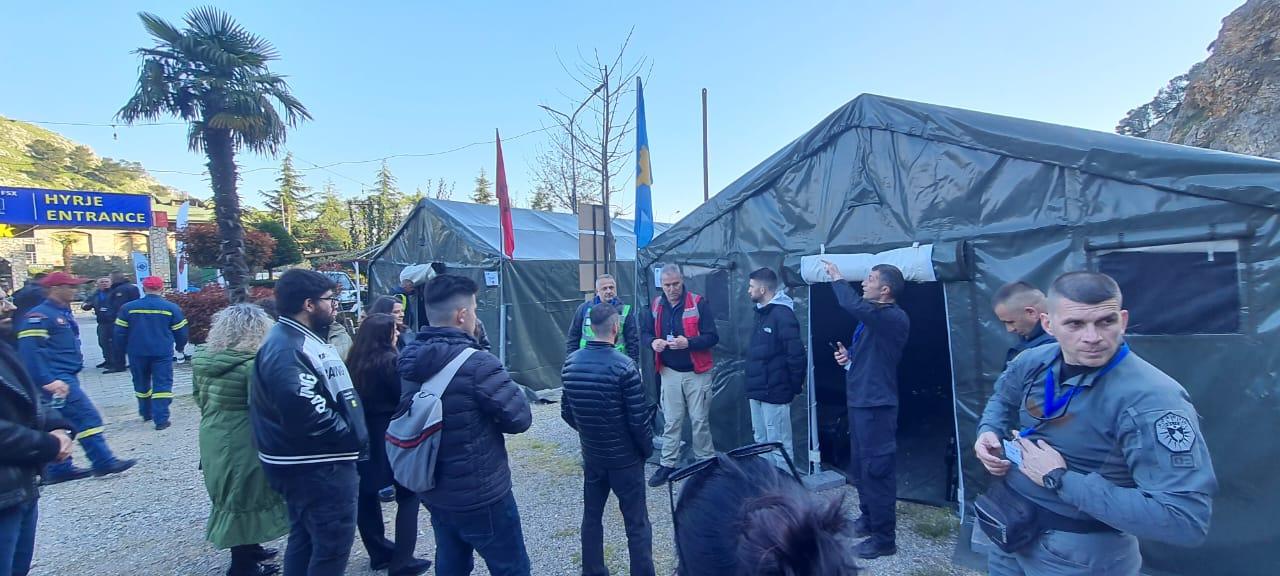 Students meeting the Teams