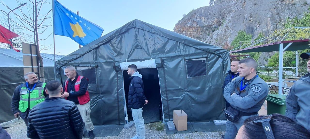 Students meeting the Teams