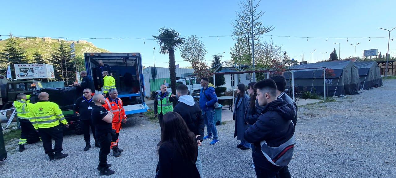 Students meeting the Teams