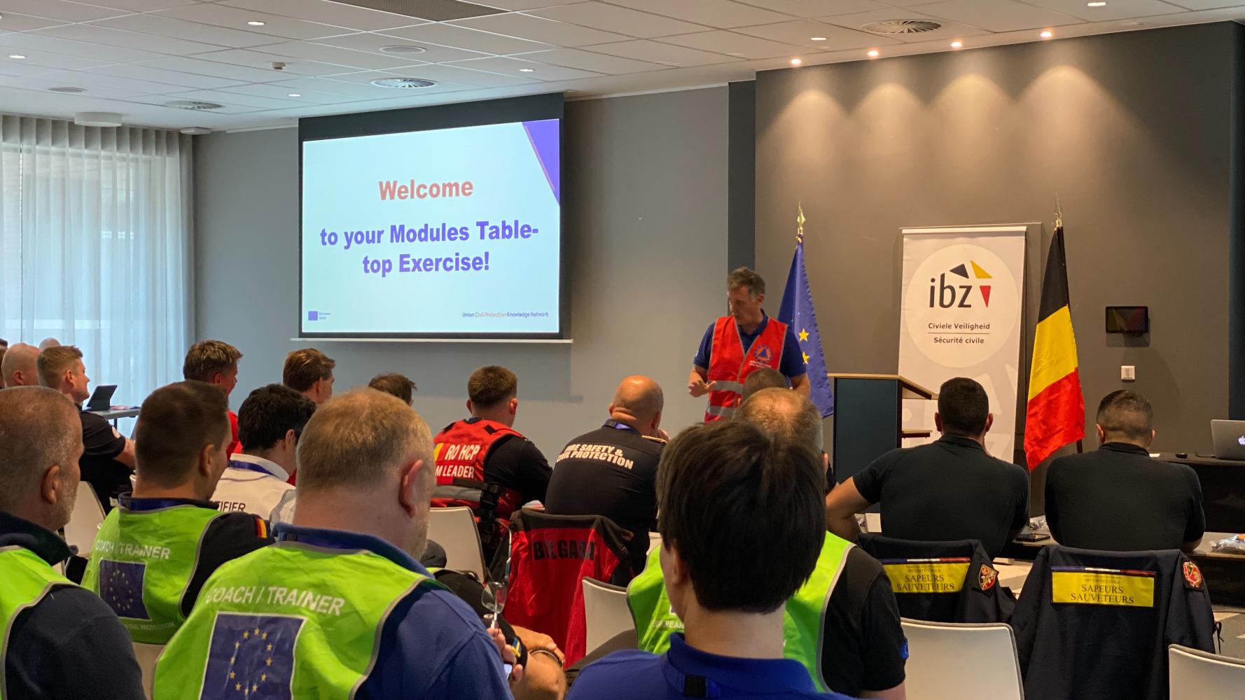 ModTTX 4 Welcom session; the participants receive a welcom briefing.