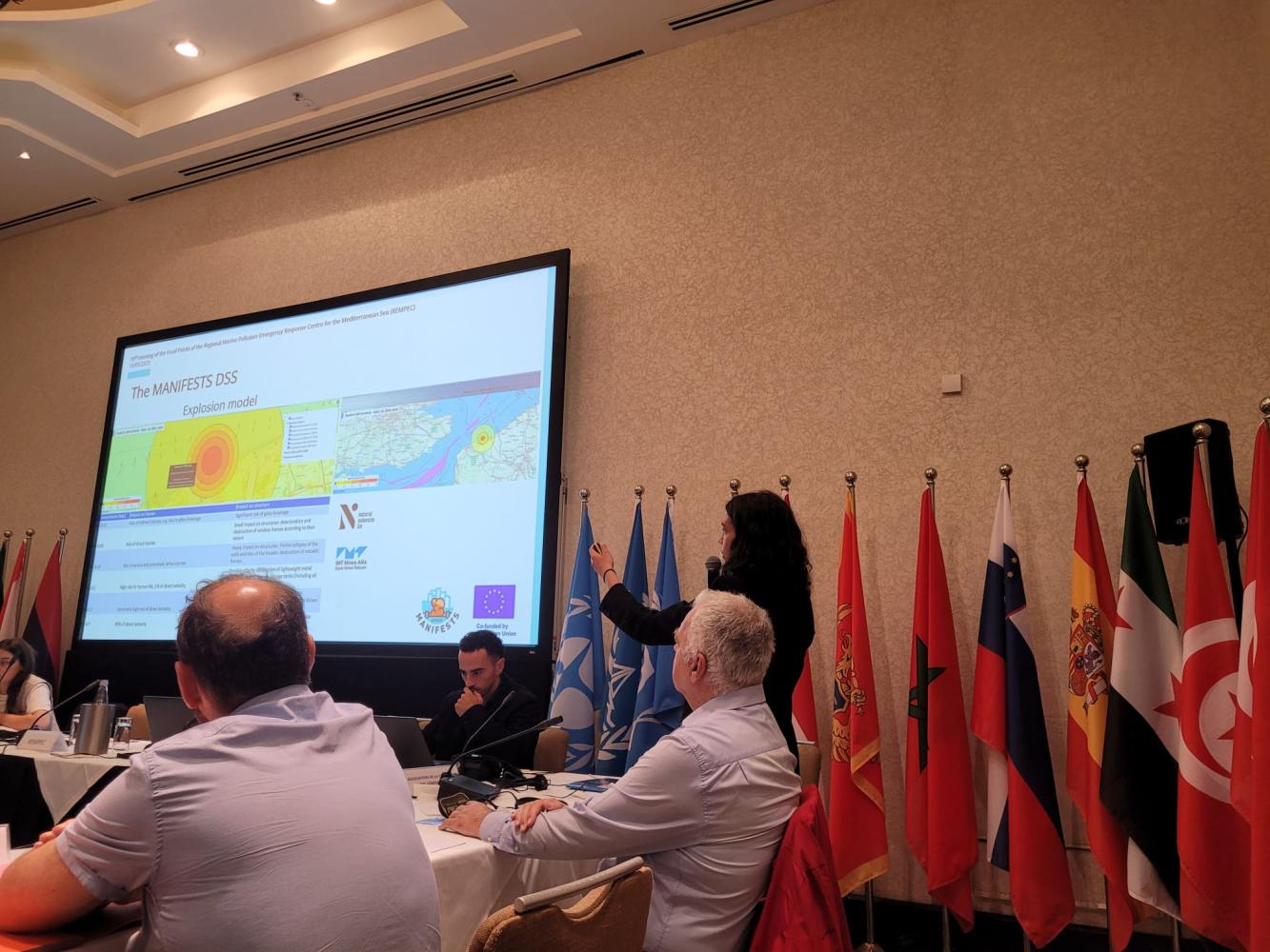 Presentation of the MANIFESTS Genius DSS