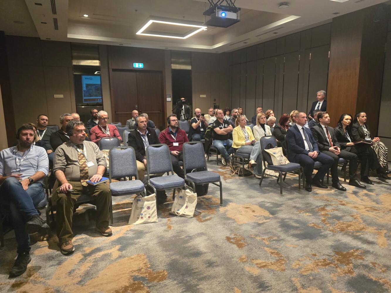 internal kick-off