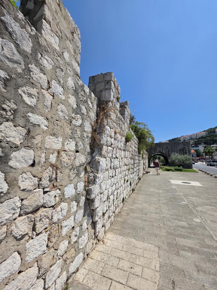 damaged retaining wall