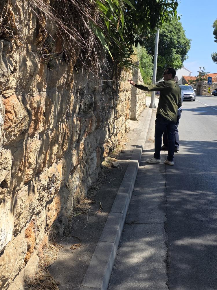 retaining wall