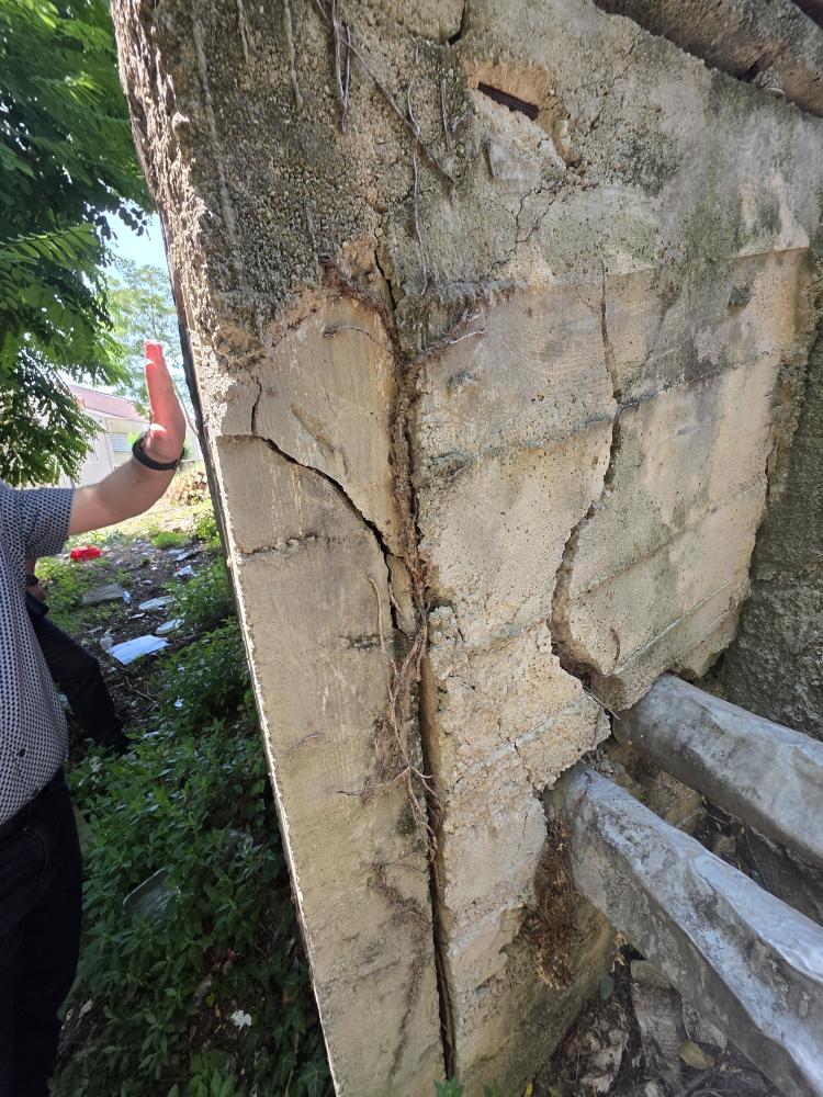 damaged retaining wall