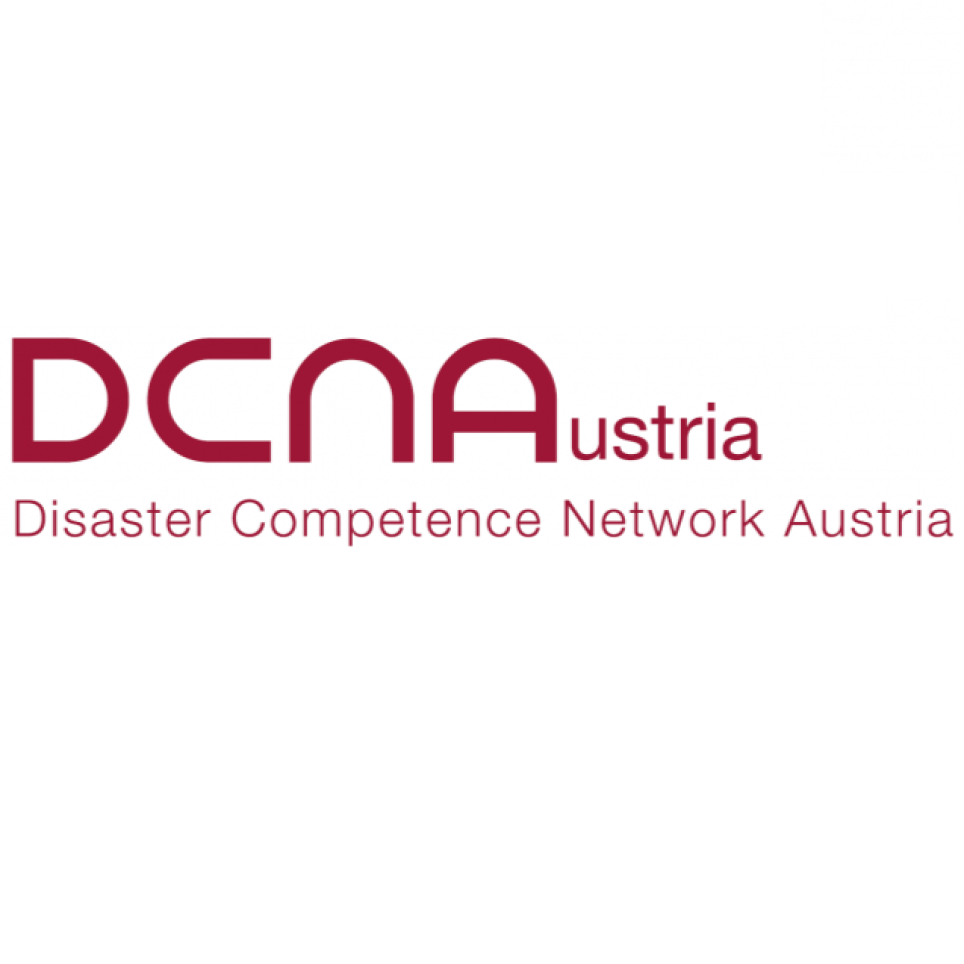 DCNA Logo C