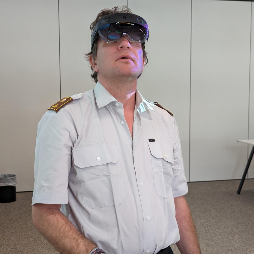 Testing Augmented Reality (HoloLense2)