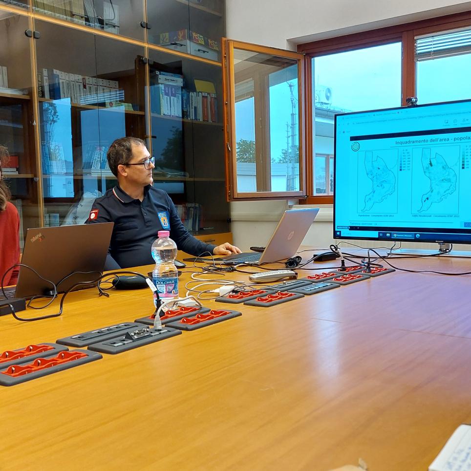 Tabletop exercise presentation scenario