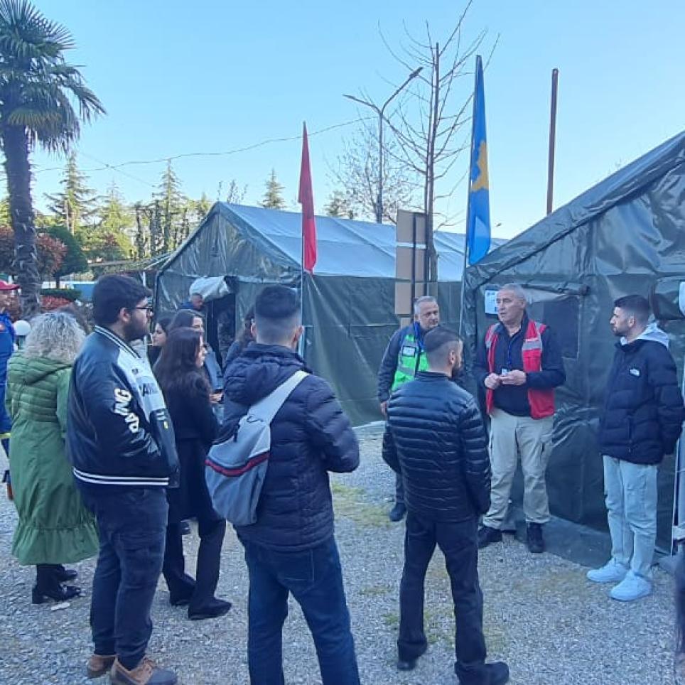 Students meeting the Teams