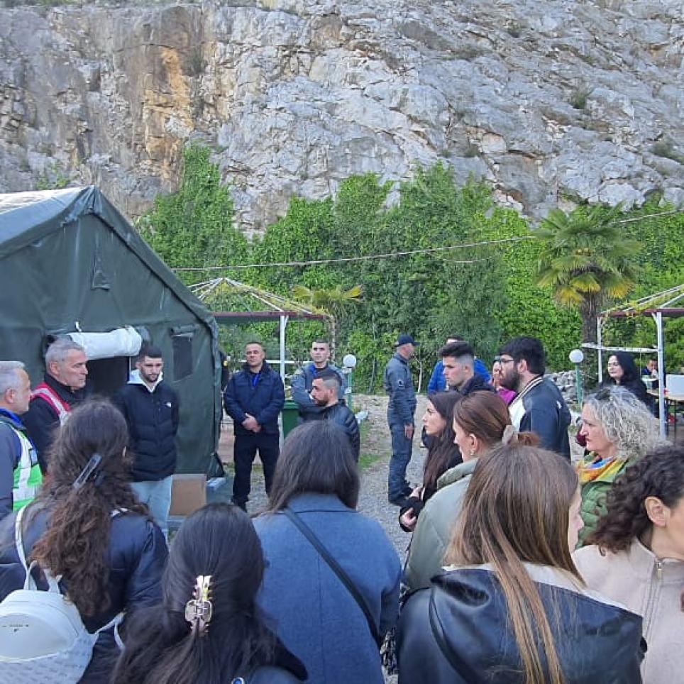 Students meeting the Teams