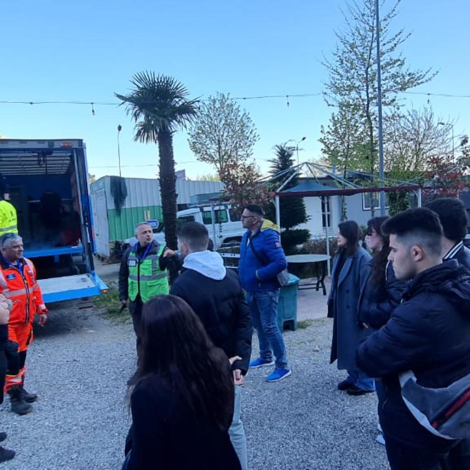 Students meeting the Teams