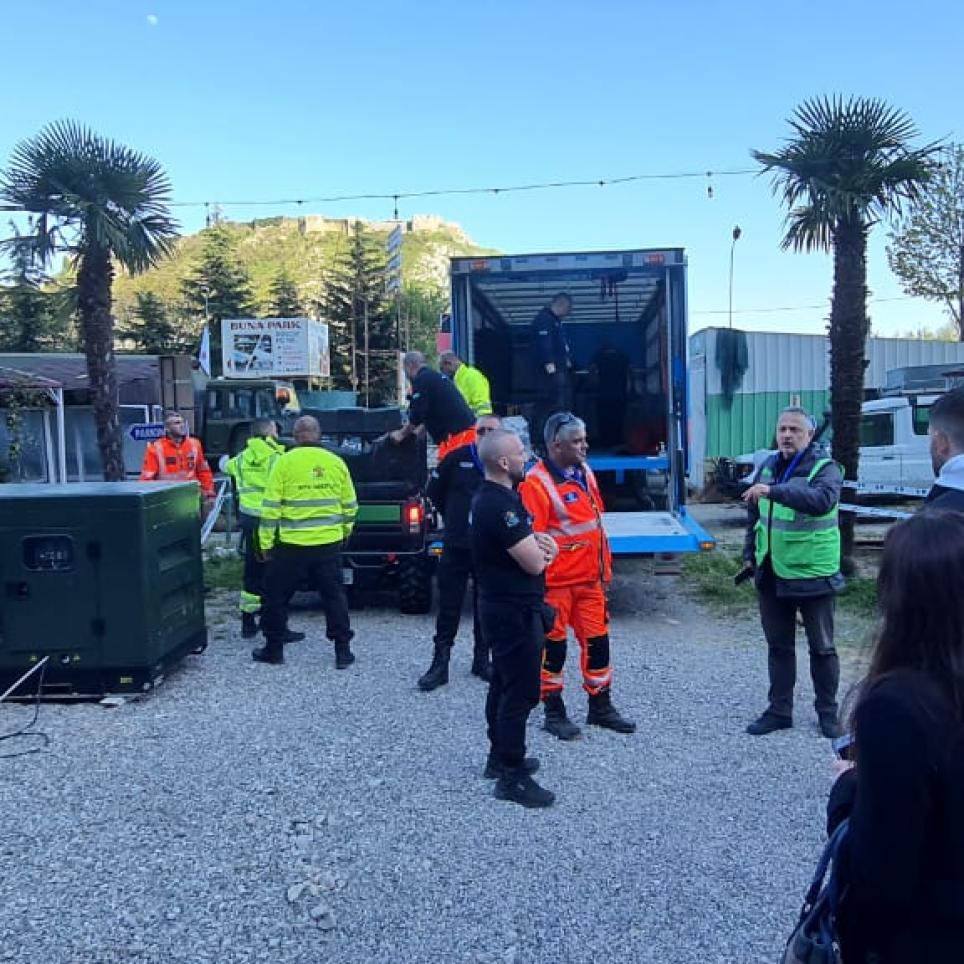 Students meeting the Teams