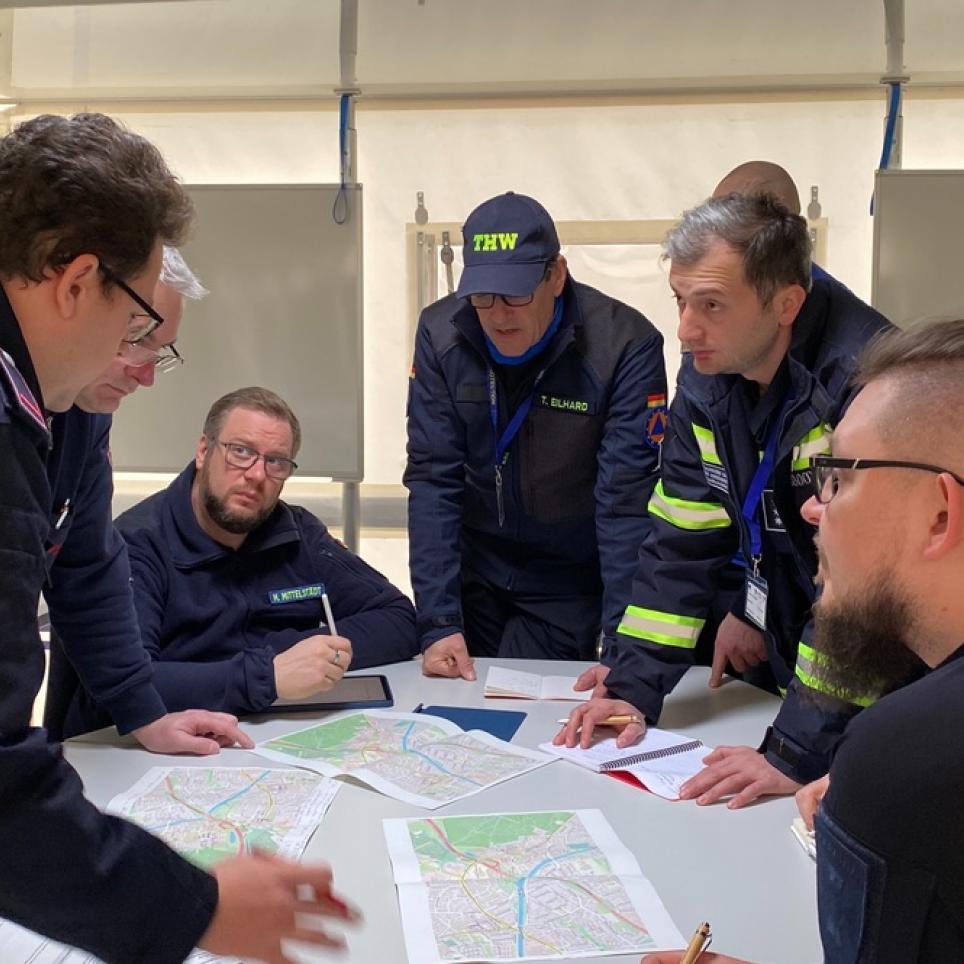 Modules key personnel meet with an OSC