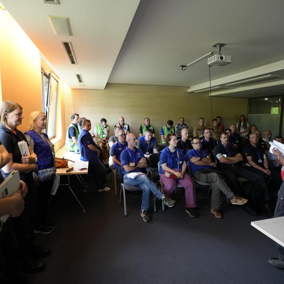 Participants of the ModTTX5 in their final TL meeting, receiving EndEX message from EXCON.