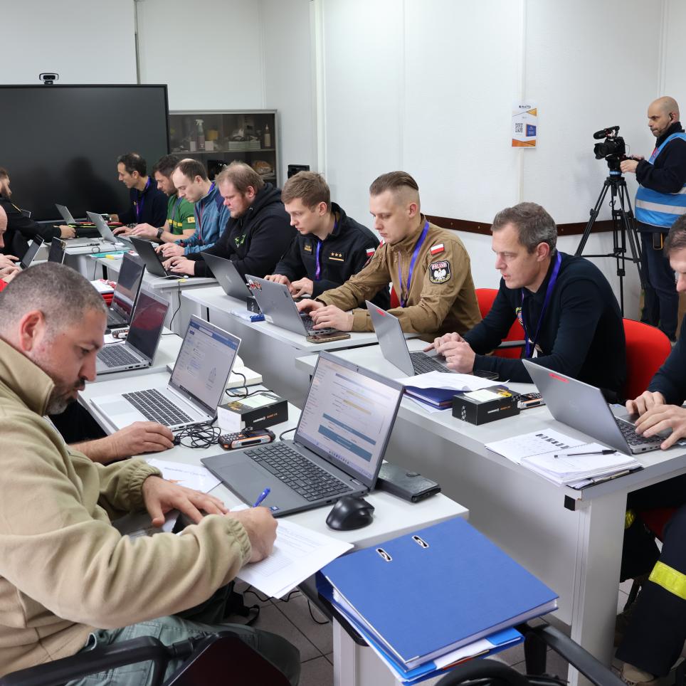 The modules are in their initial workspace.