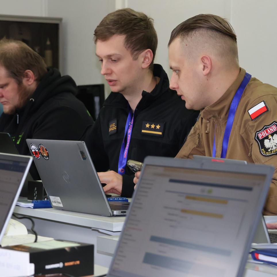 The modules are in their initial workspace.