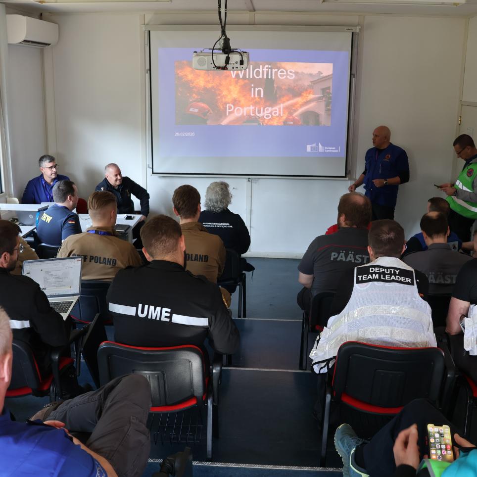 Final handover meeting.