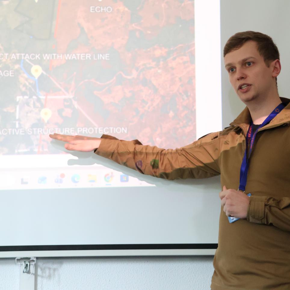 Final handover meeting.