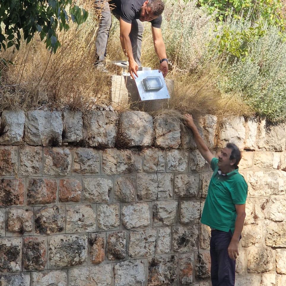Du retaining wall