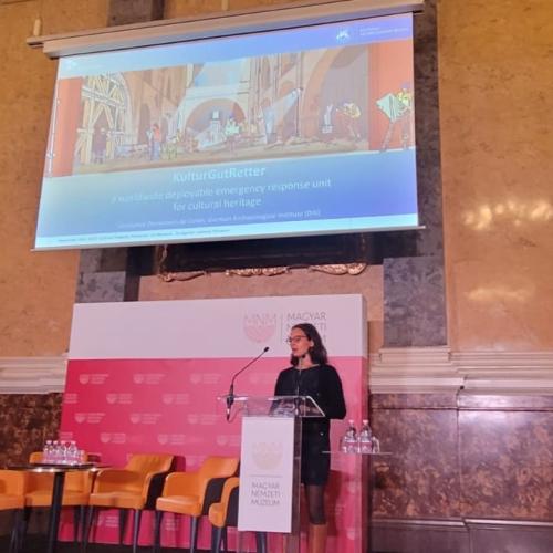 Constance Domenech representing KulturGutRetter and PROCUTLEHR-NET