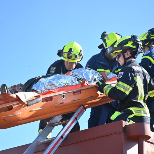 USAR team rescuing a person