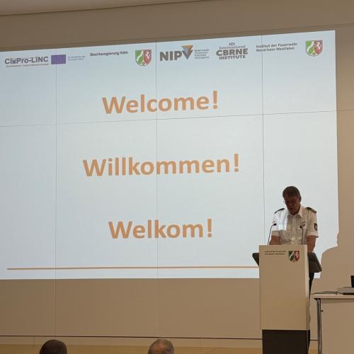 Welcome speech by Mr. Penkert, Director of the IdF NRW