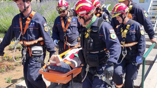 Evacuation of a visually impaired person